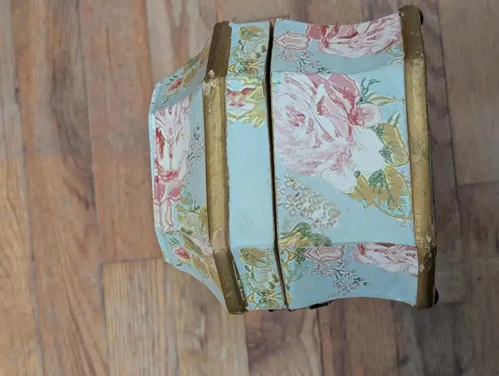 Vintage Shabby Chic Floral Wallpaper Decoupage Octagonal Wooden Storage Box with